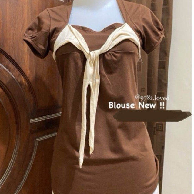 NEW. Blouse Coquette Vintage