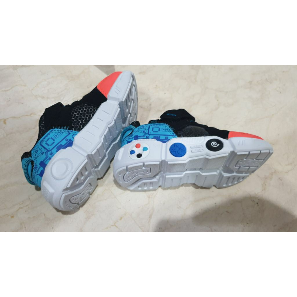 Skechers Kids - Sepatu anak Laki-laki ( game kicks) - 16 cm