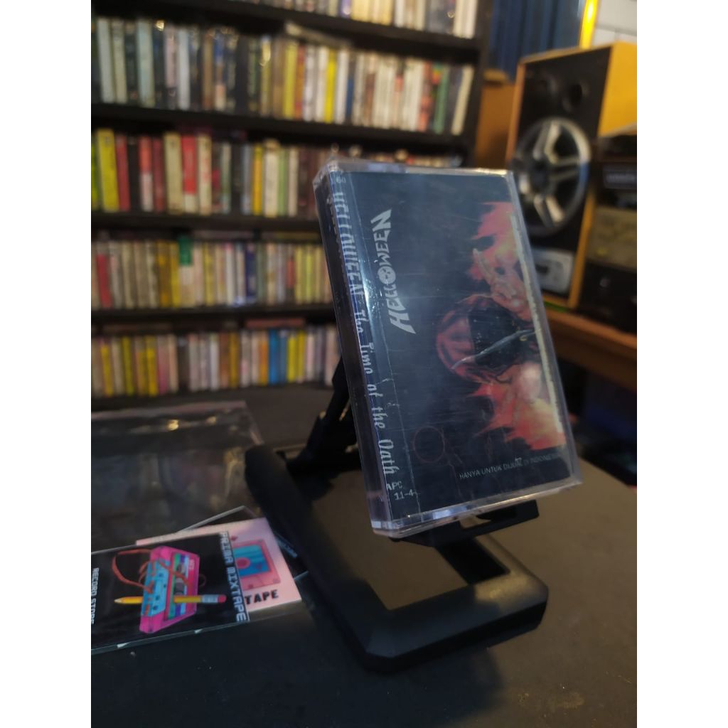 KASET PITA HELLOWEN the time