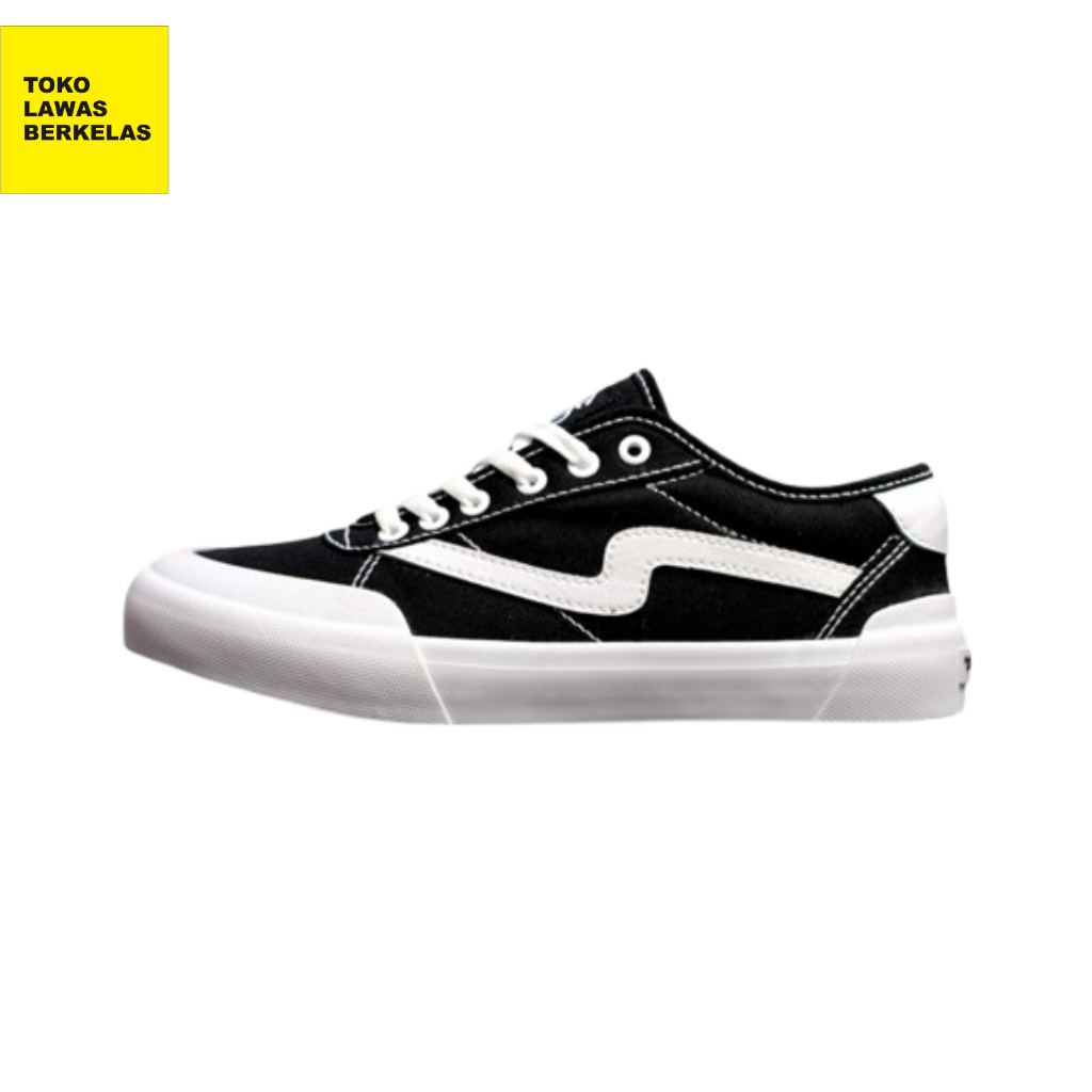 Sepatu Patrobas Ivan Black White Low Cut - Patrobas Shoes Hitam Putih Sepatu Sekolah