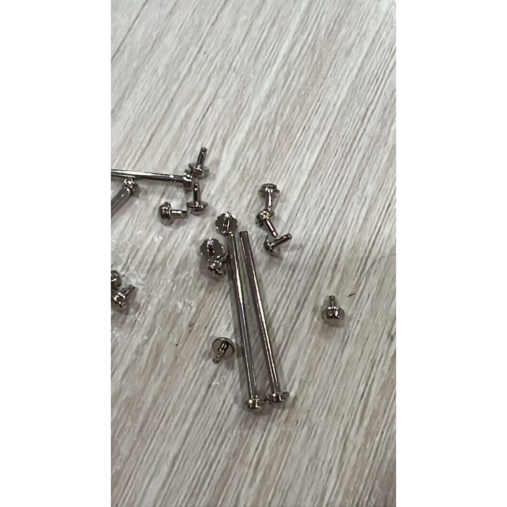 

Pen cartier ukuran 1.2 x 22