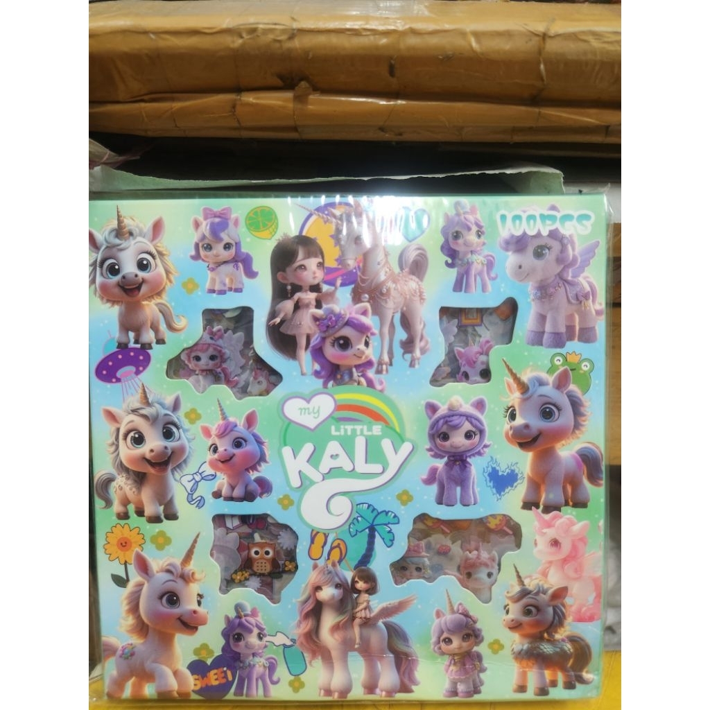 

Stiker Sanrio dan Stitch serta Unicorn