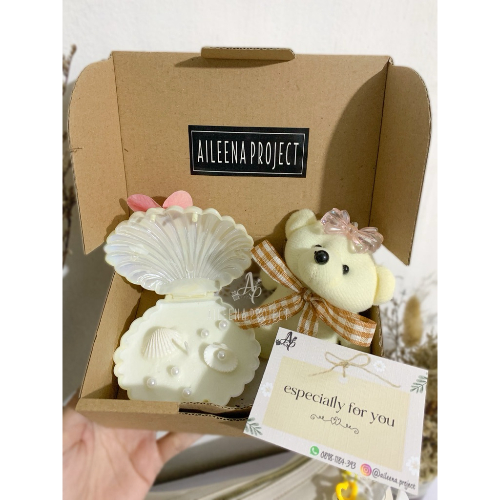 Souvenirs/Hampers Scented Candle | Gift Box | Hampers Box | Gift Box Boneka | Gift Box Lilin | Scent