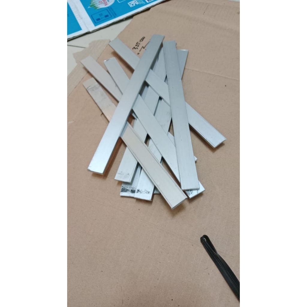 plat strip alumunium tebal 6mm x 20mm x 1000mm