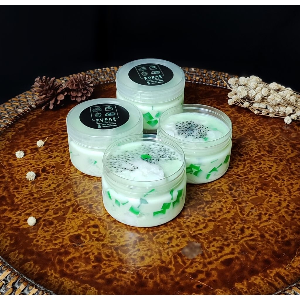 

Zubas Kitchen Creamy Drink Coconut Pandan Jar 300ml