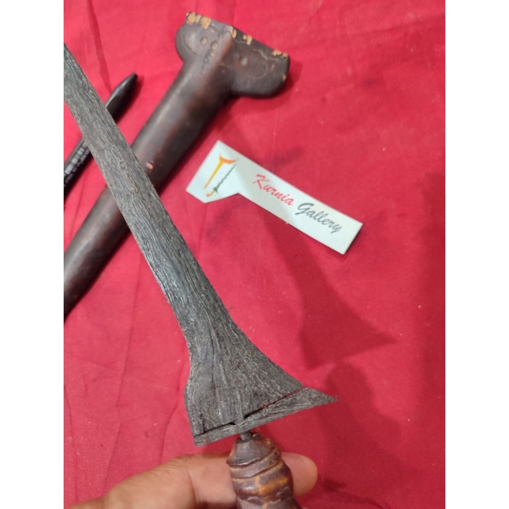 Keris Patrem Sepuh