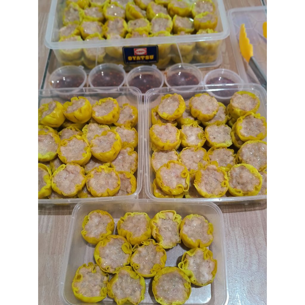 

Dimsum Ayam PREMIUM Non Msg frozen isi 10pcs.Bisa kirim luar kota khusus p. jawa.