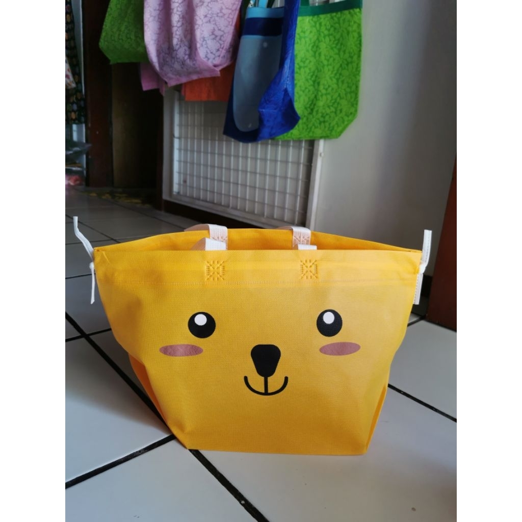 

goodie bag ulang tahun birthday box 20 spunbond 26222