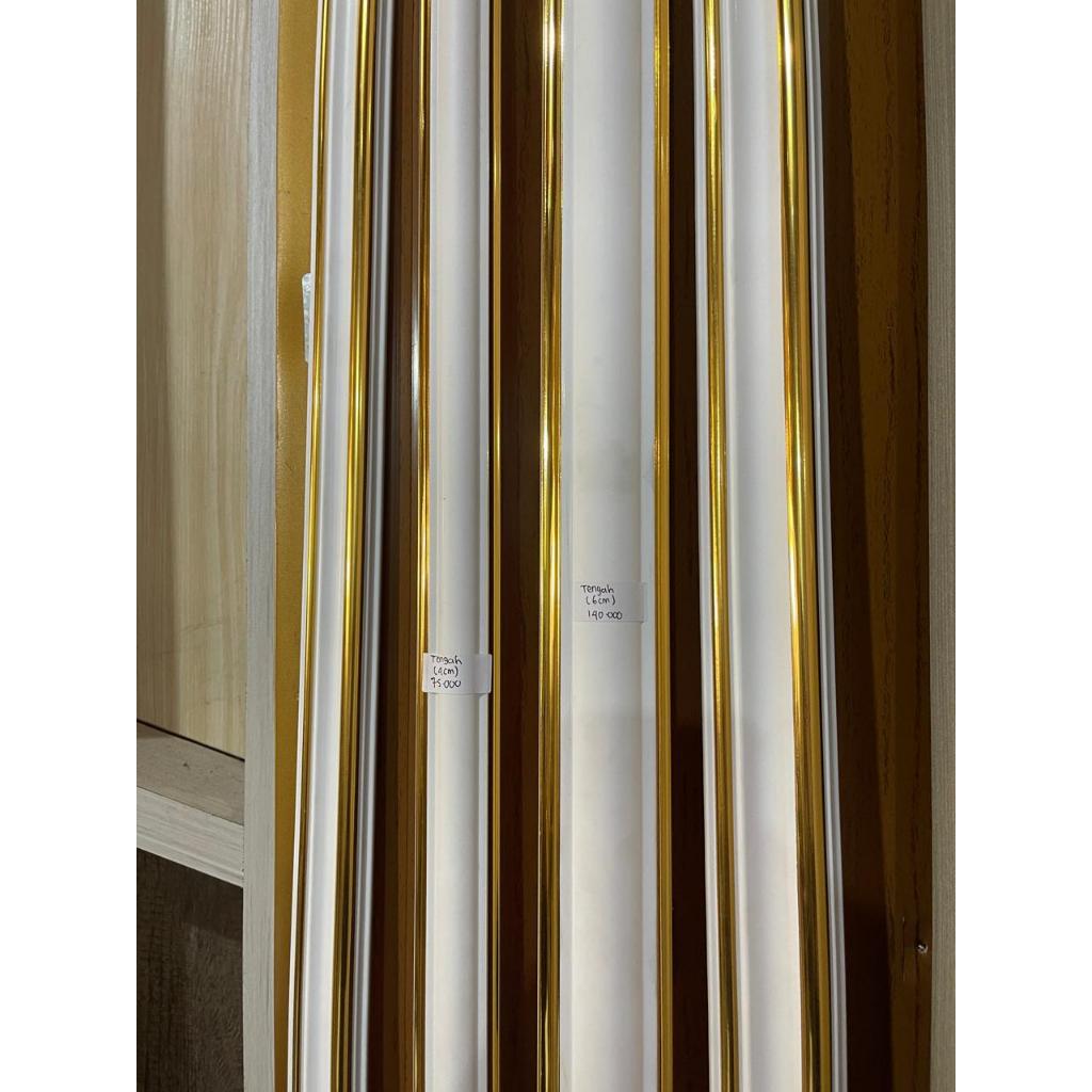 LIST MOLDING GOLD DAN LAMPU PVC MAKASSAR - PANJANG 3M / LIS MOLDING TEPI - TENGAH - READY  MAKASSAR
