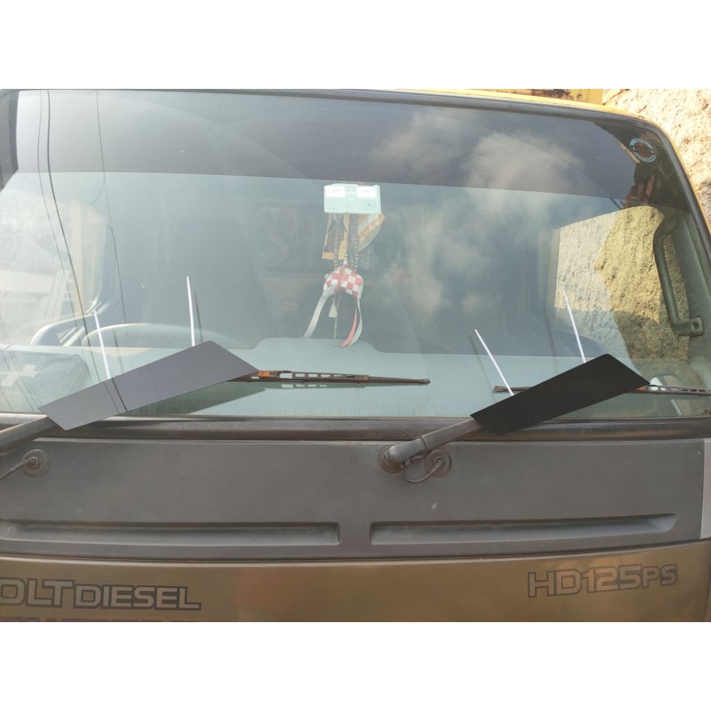 WING WIPER/VARIASI WIPER MOBIL TRUK UNIVERSAL  CANTER.DUTRO. RAGASA dll