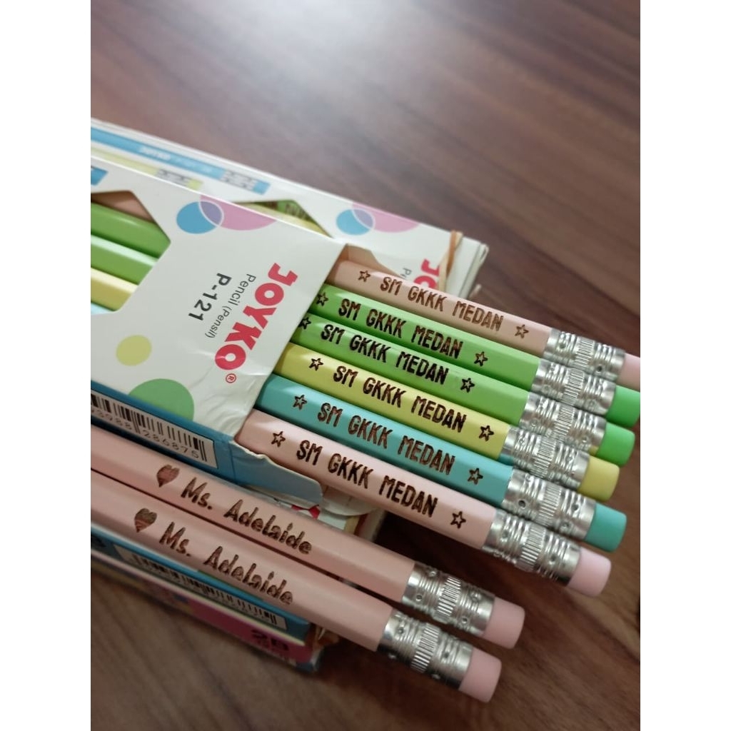 

PENSIL JOYKO GRAFIR CUSTOM NAMA