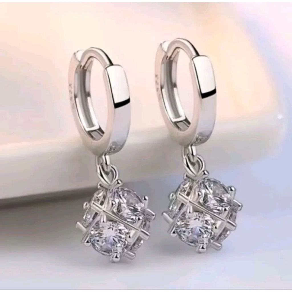 Anting Wanita Titanium Bola Berlian Gantung Perak Silver Anti Karat Premium Quality