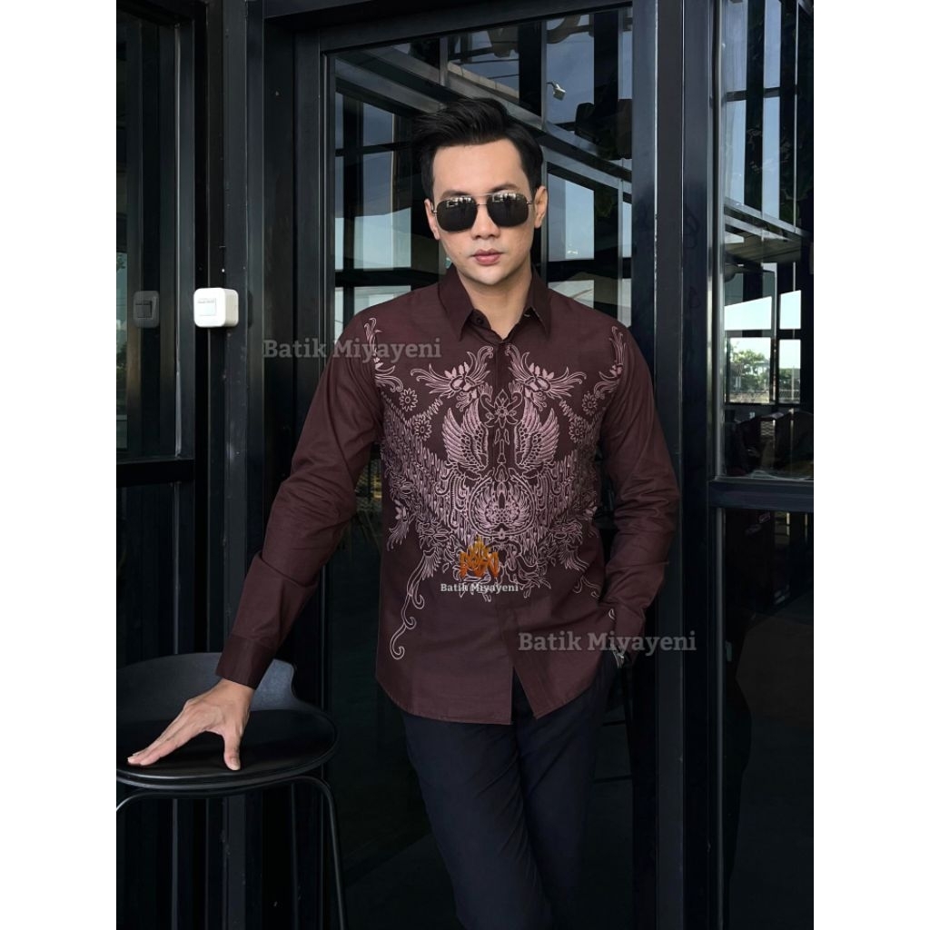 PRAMESTHI MAHOGANY kemeja batik pria lengan panjang slimfit premium lapis furing