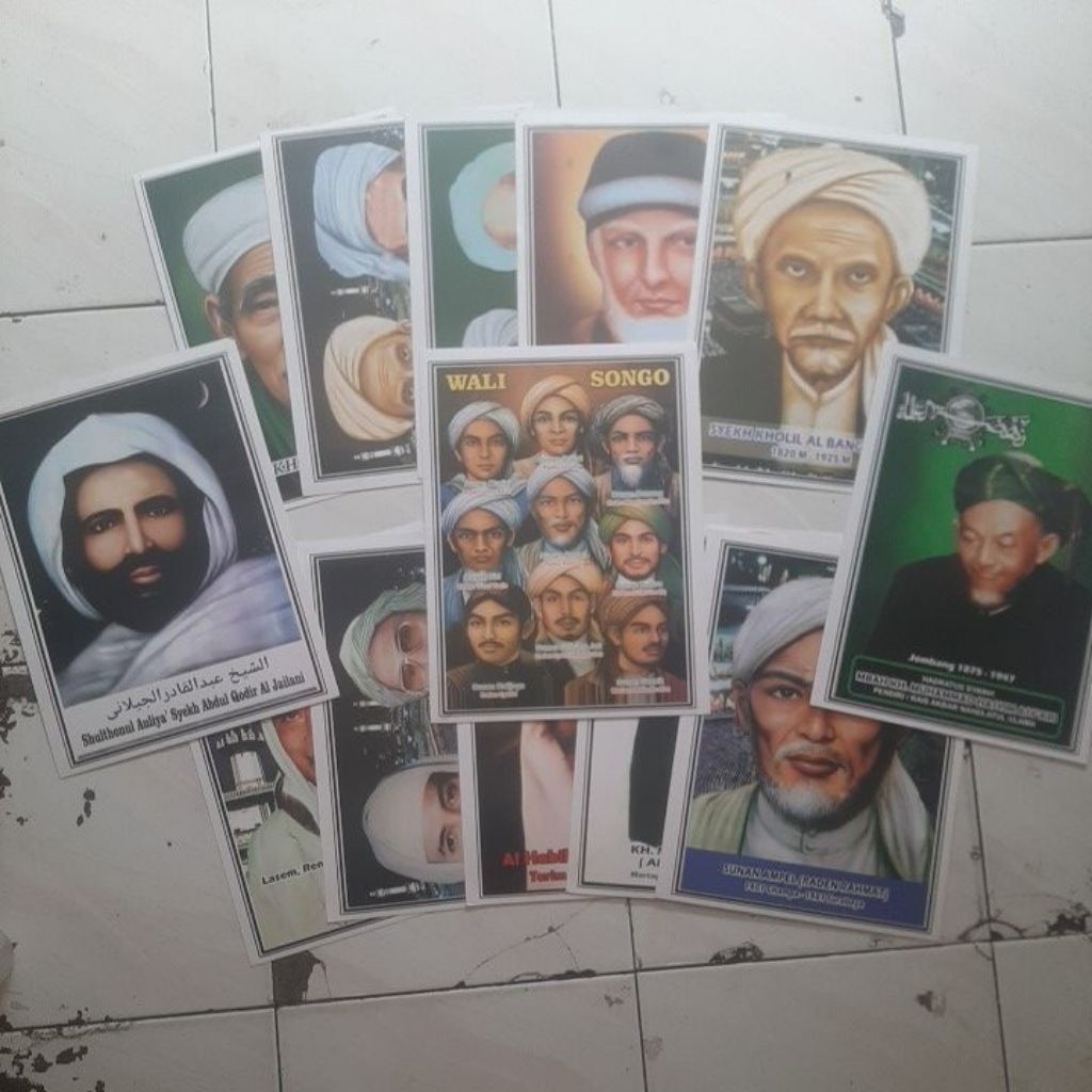 Aneks Poster Foto Habib Kyai Ulama Walisongo Abah Guru Sekumpul Syech Abdul Qodir Al jaelani Maemon 