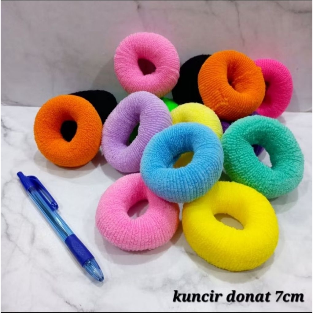 Ikat Rambut Donat Jumbo