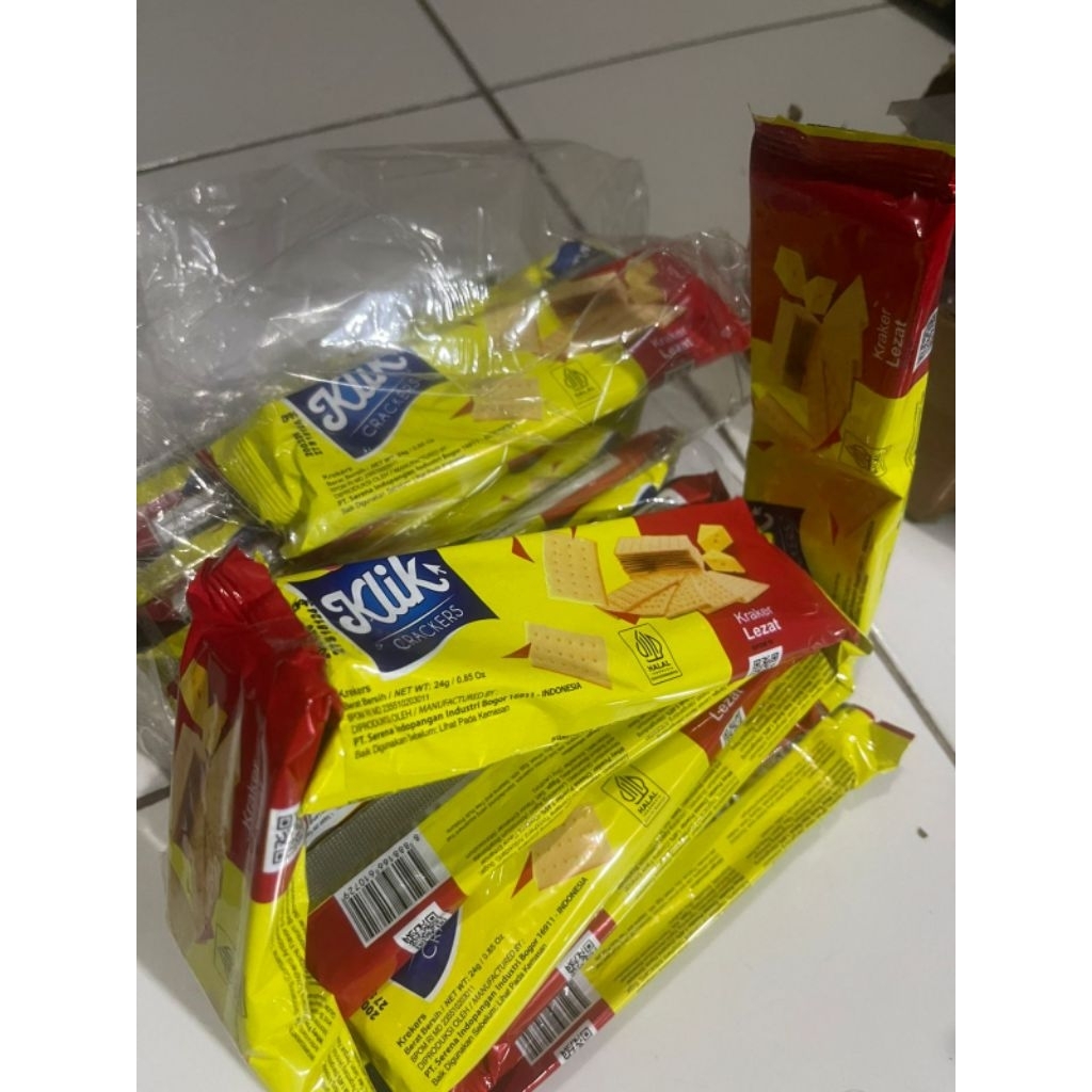 

WAFER KLIK SERENA KLIK Cracker 24g KEJU ISI 10 PCS