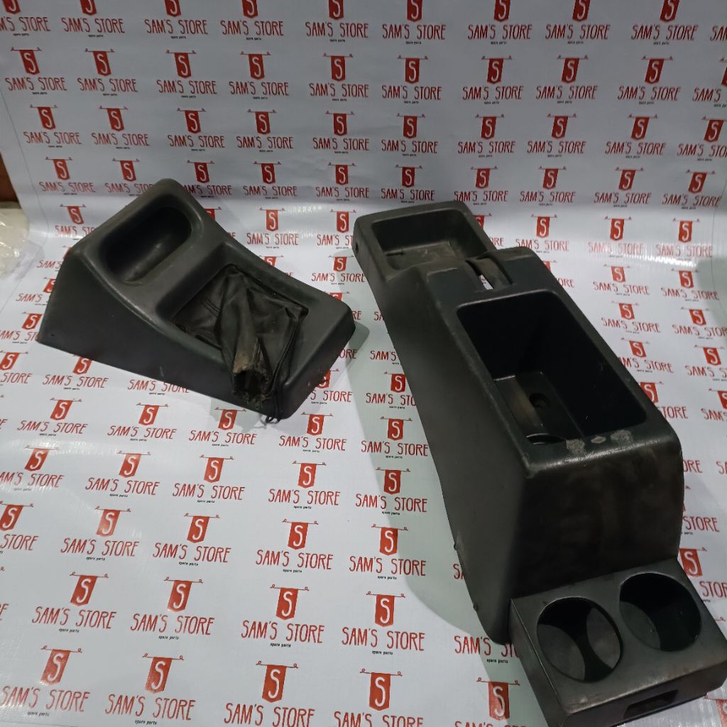 Konsol Box Toyota Kijang Kapsul