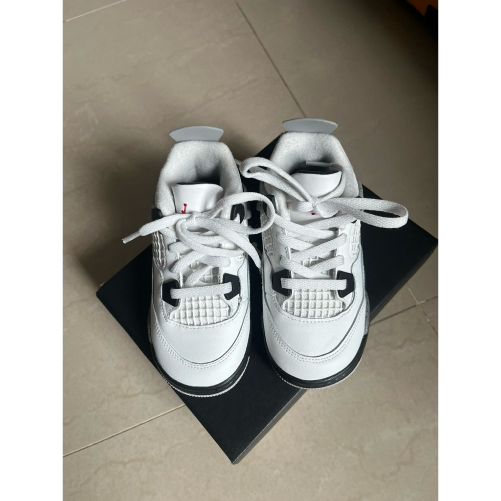 nike jordan 4 retro kids preloved