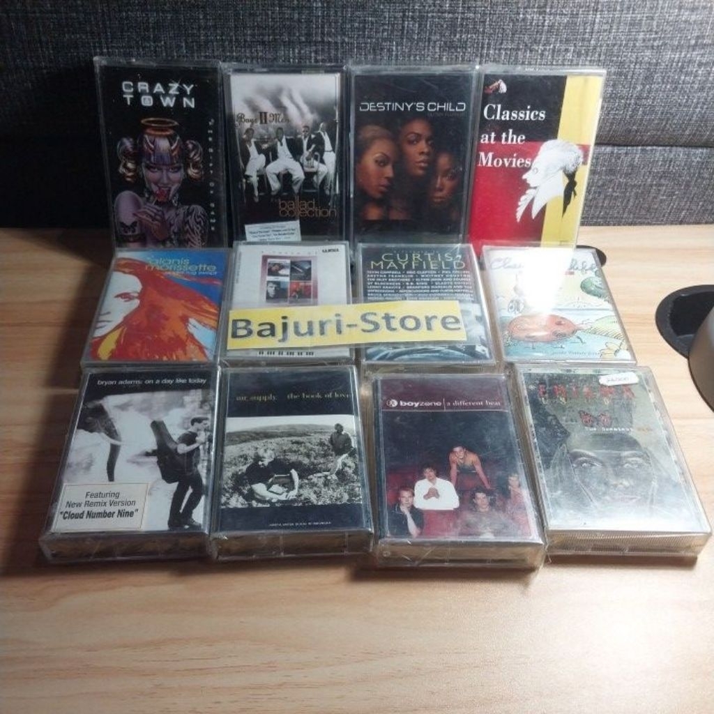 Kaset Pita Barat "Crazy Town" "Boyz II Men" David Foster" "Curtis Mayfield" "Boyzone" "Enigma" "Brya
