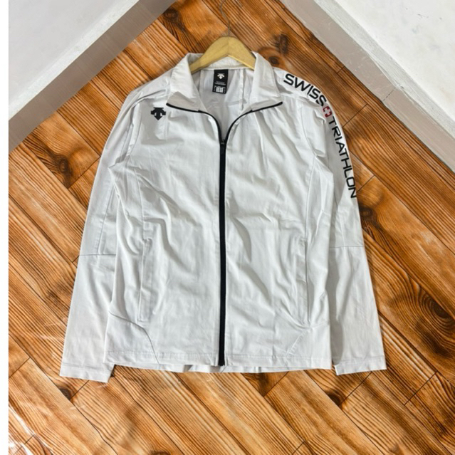 TRACKTOP DESCENTE PUTIH SECOND