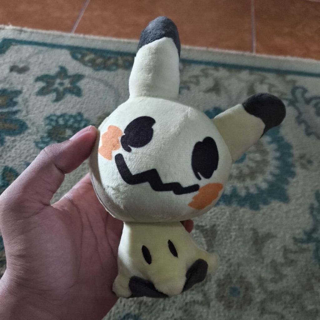 Boneka Pokedoll Mimikyu Pokémon Center