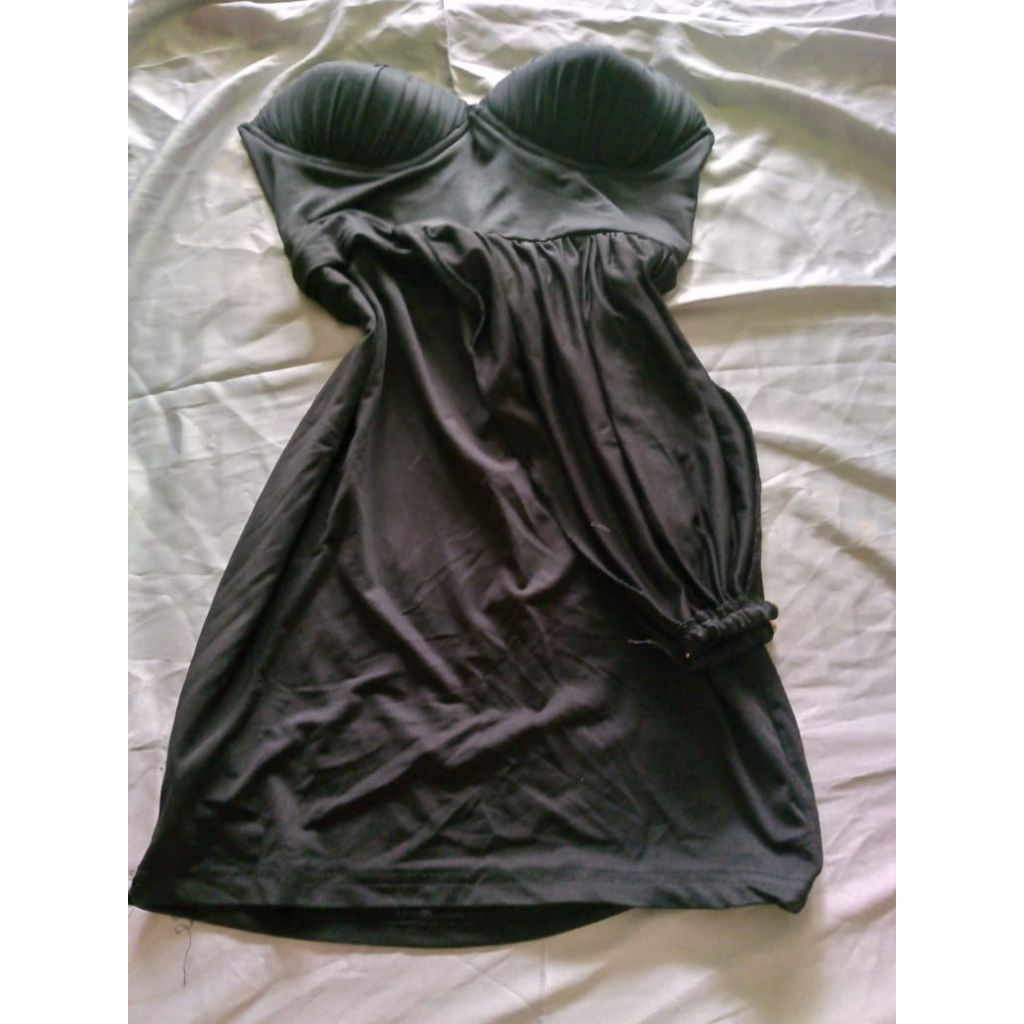 Preloved by Devina Azzahra