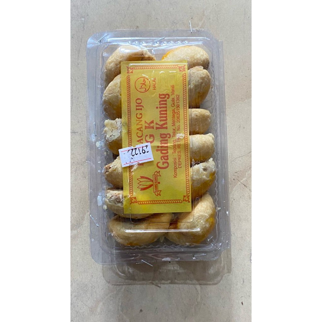 

Bakpia Kacang ijo Gading kuning