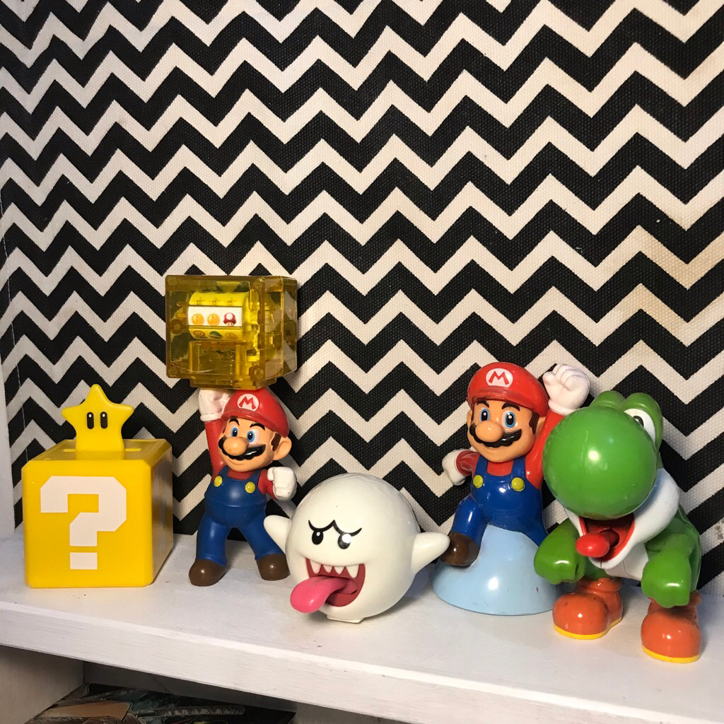 mario bross figure (mcdonald toys)