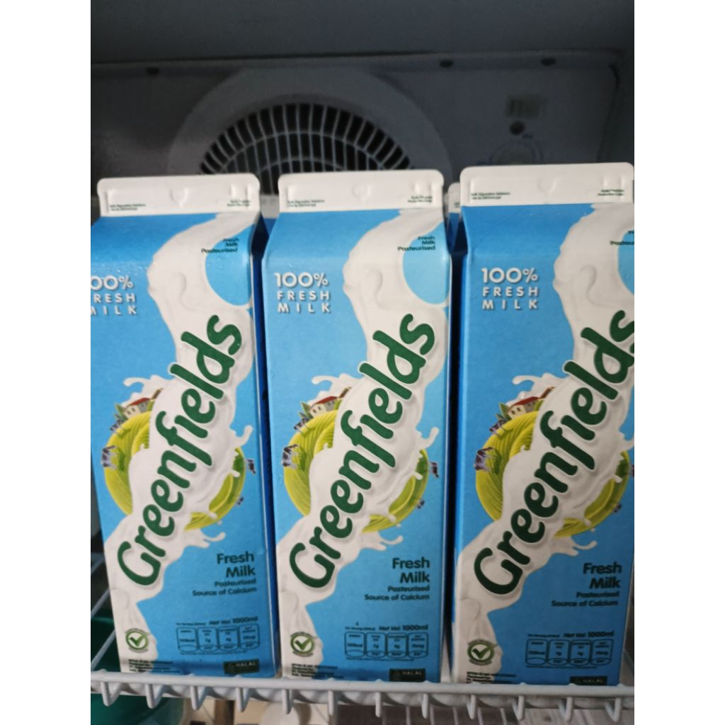 

SUSUS GREENFIELDS FRESHMILK PRESTUASI 1L