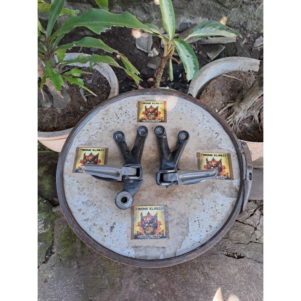 footstep belakang satria fu 150 ORIGINAL foot step belakang satria fu footstep satria 150 fu foot st