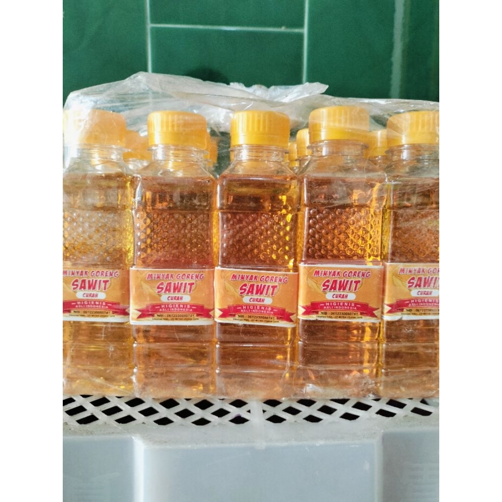 

sawit minyak goreng 225ml(1slop isi 20botol)spesial promo rendah lemak