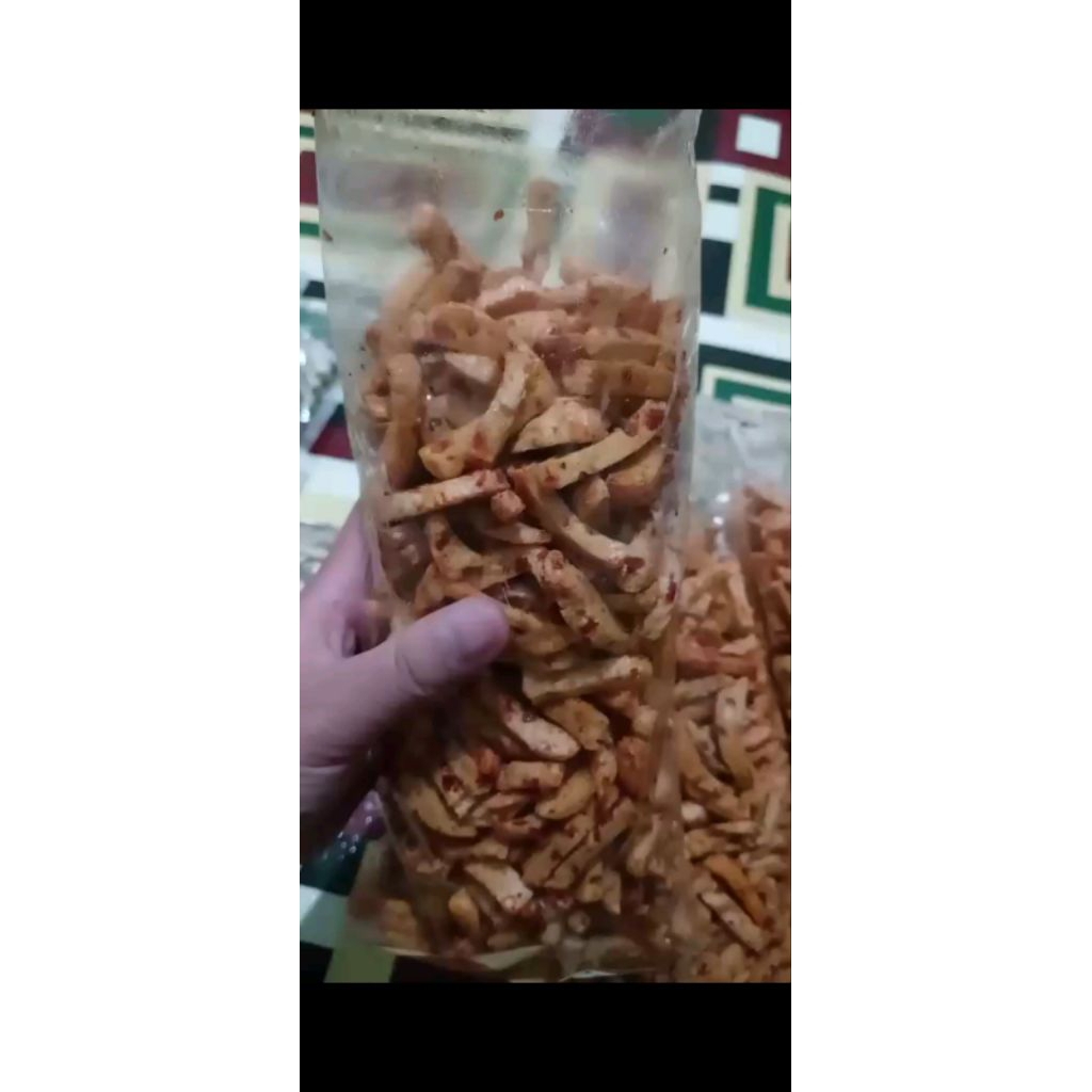 

basreng pedas daun jeruk enak gurih cocok buat ngemil kapanpun