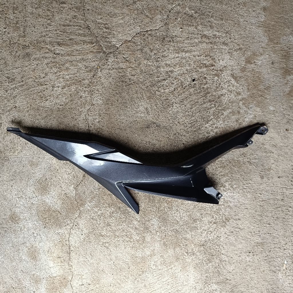 tameng cbr sambungan bodi samping.