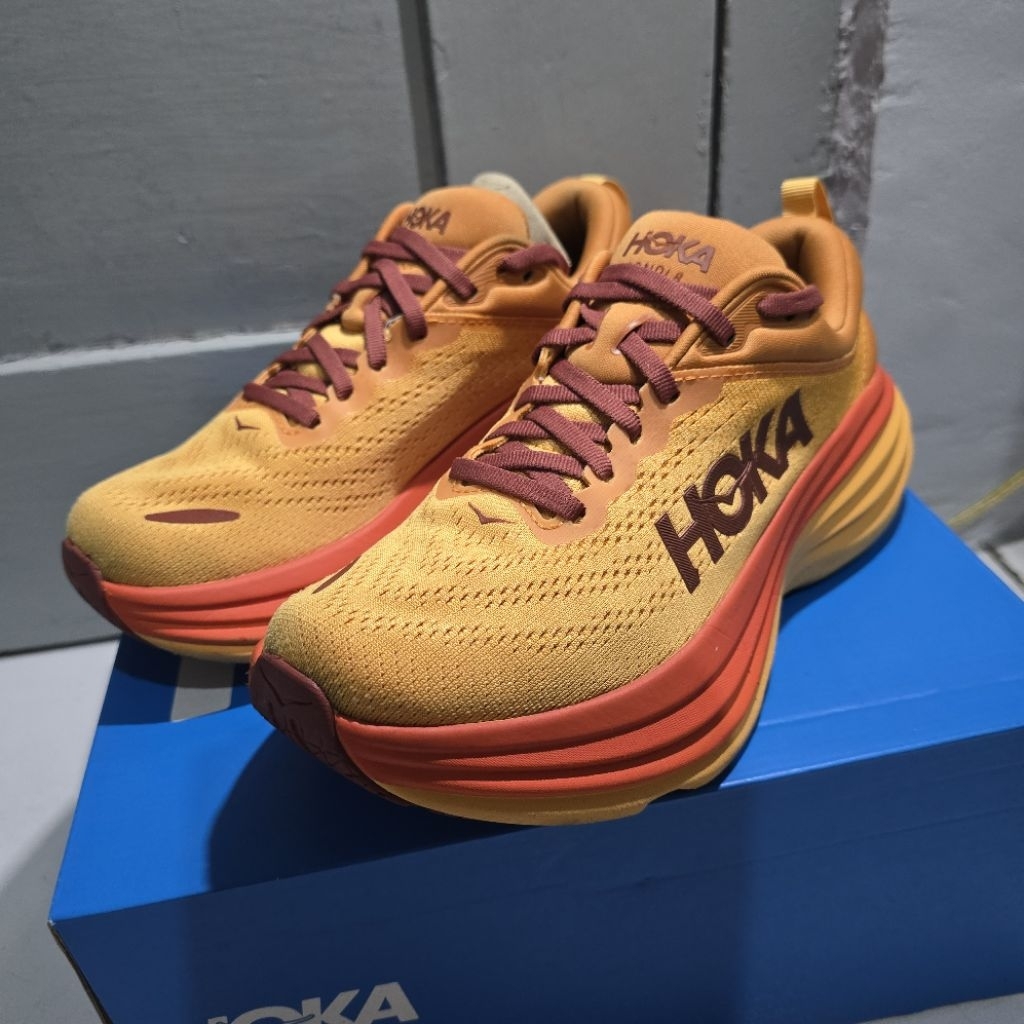 Preloved Hoka Bondi 8 Women