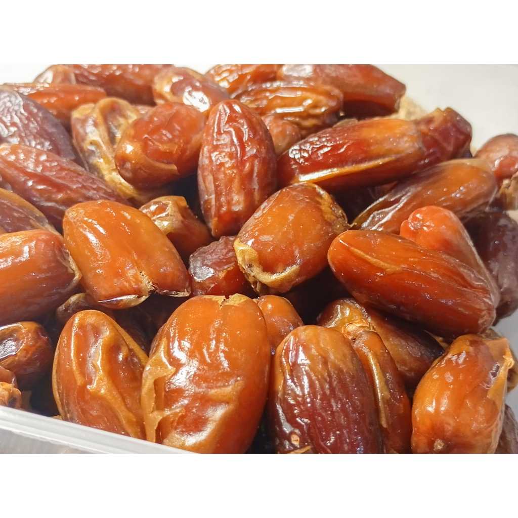 

KURMA TUNISIA MADU 500GRAM / KURMA TUNIS / KURMA MADU / MAKANAN KHAS ARAB SAUDI
