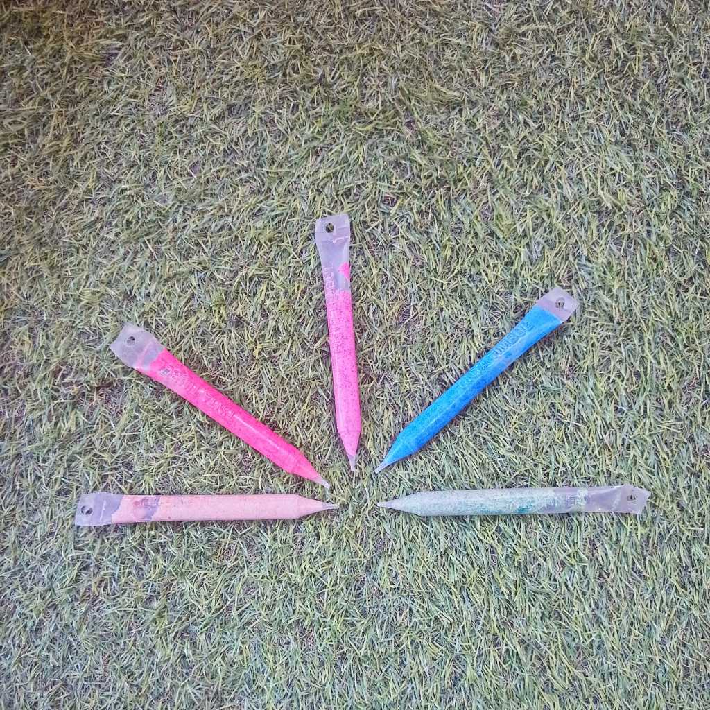 

JUAL TINTA TIMBUL ROYAL GLITTER