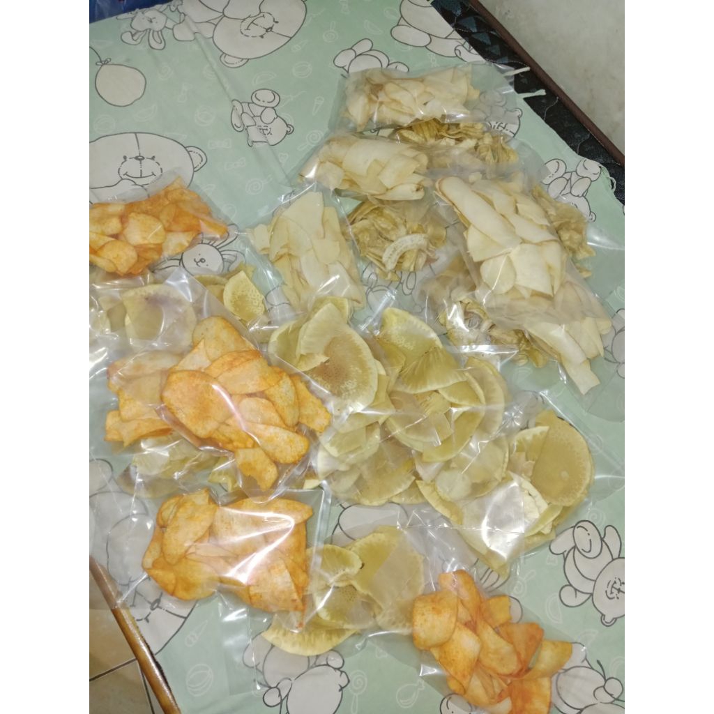 

keripik ubi/sukun/pisang