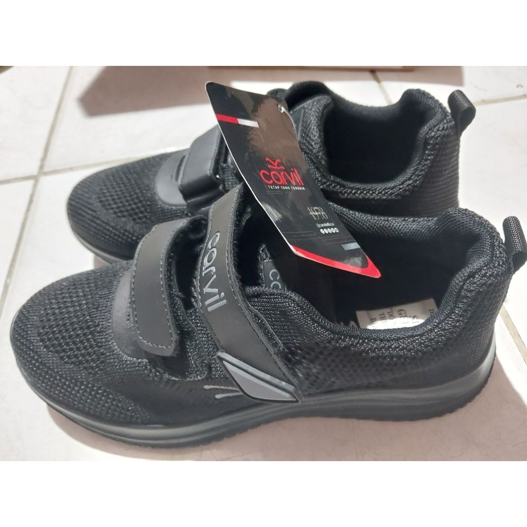 sepatu carvil anak