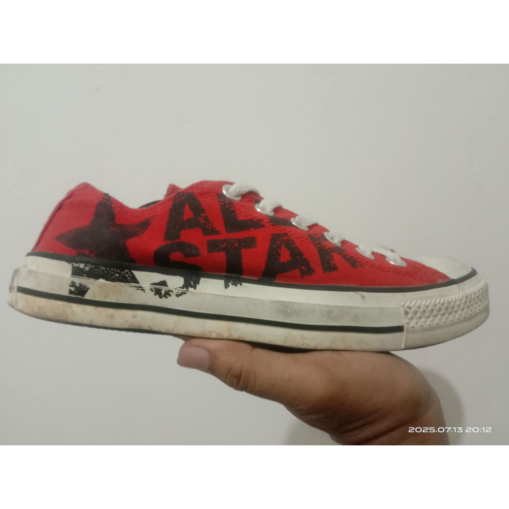 sepatu second Converse