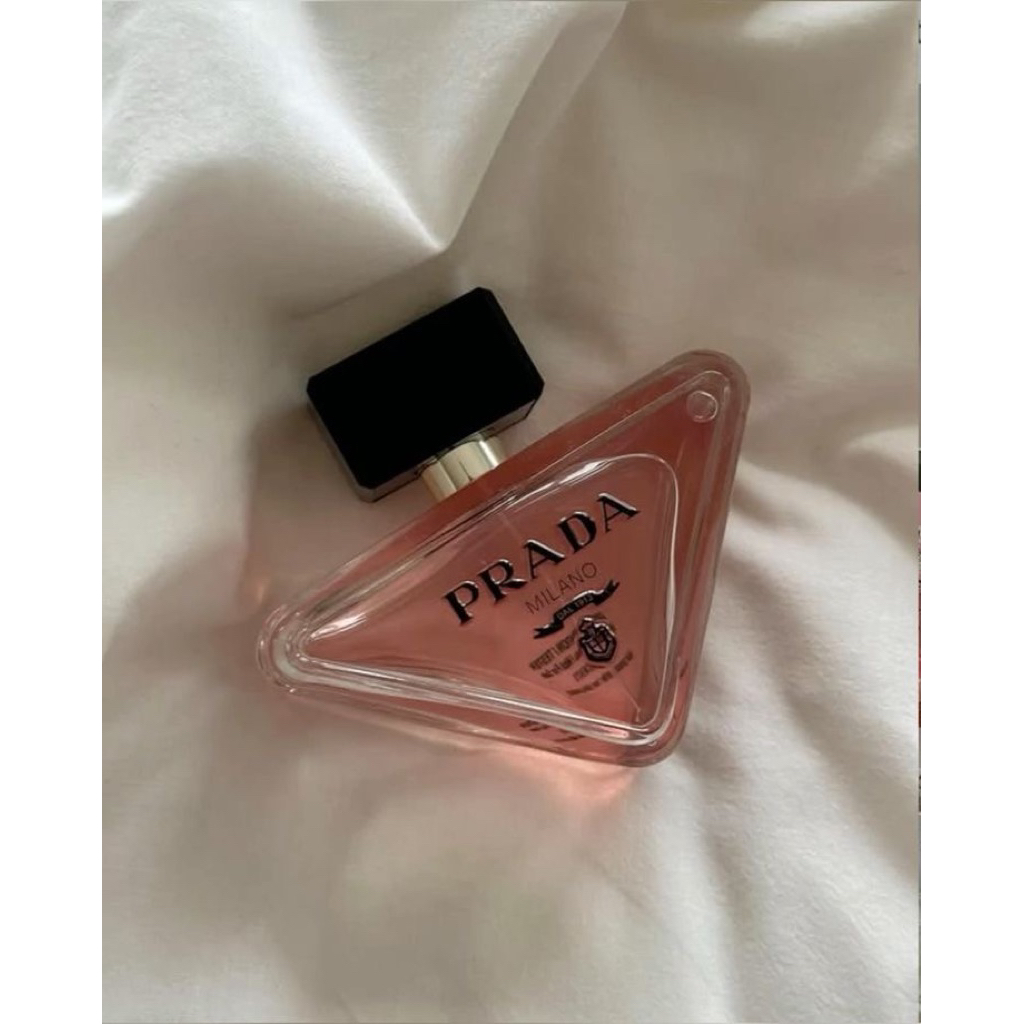 Parfume prada milano/parfume prada/prada paradoxe