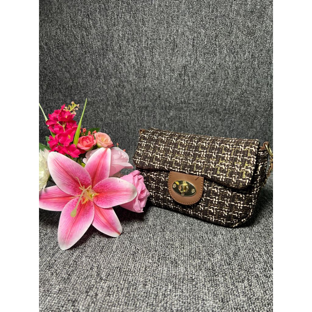 Slingbag Wanita Moana Tali Rantai - Selempang