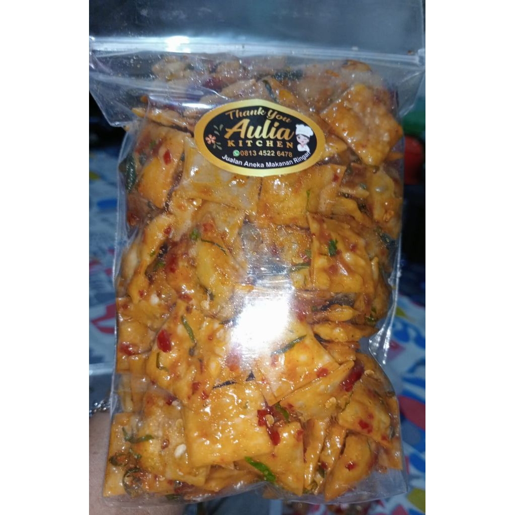 

[CEMILAN] PANGSIT DAN KACANG SEMBUNYI PEDAS MANIS DAUN JERUK DAN ORIGINAL
