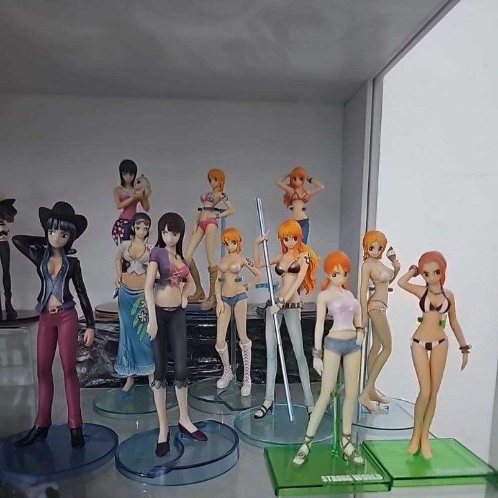 One piece styling Nami and nico robin figure