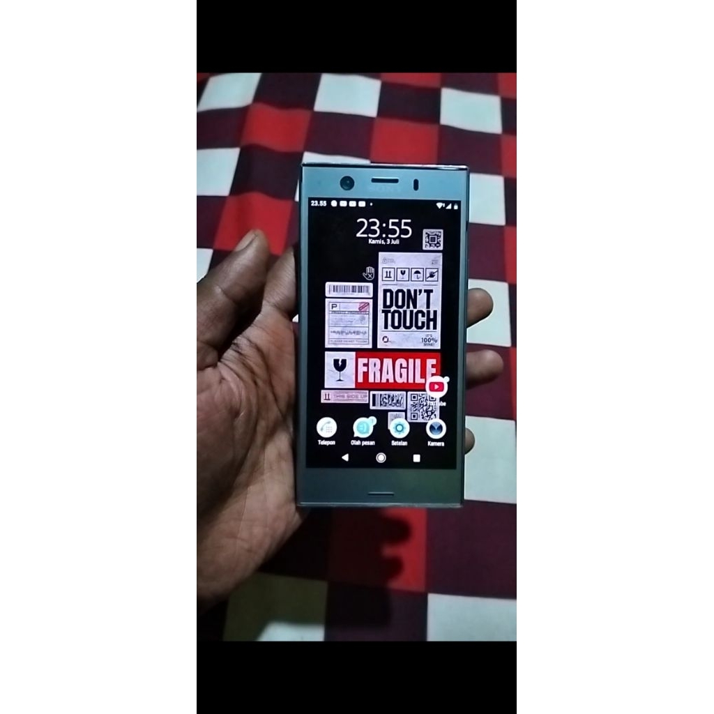 sony xz1 compact second