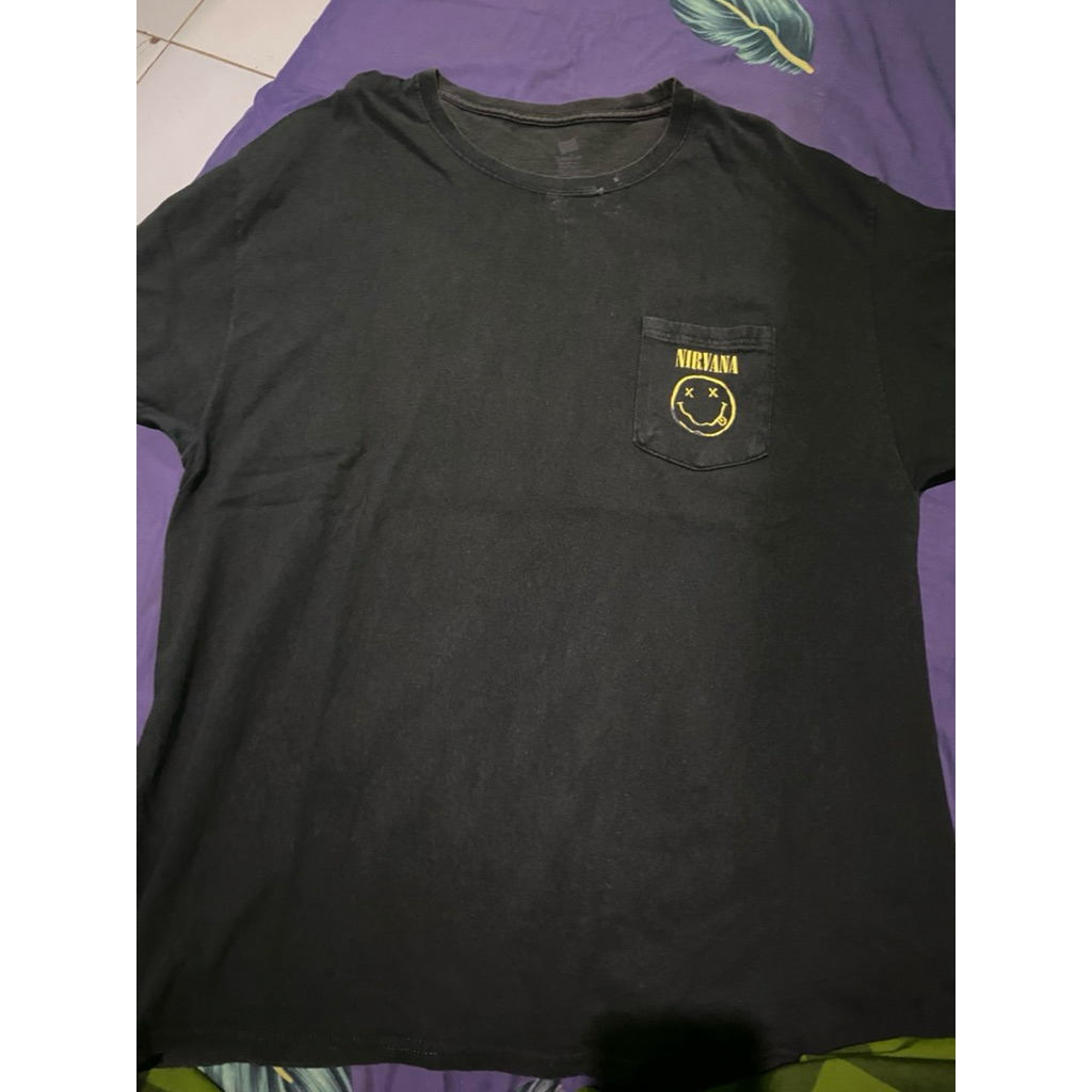 kaos band nirvana tag hanes print