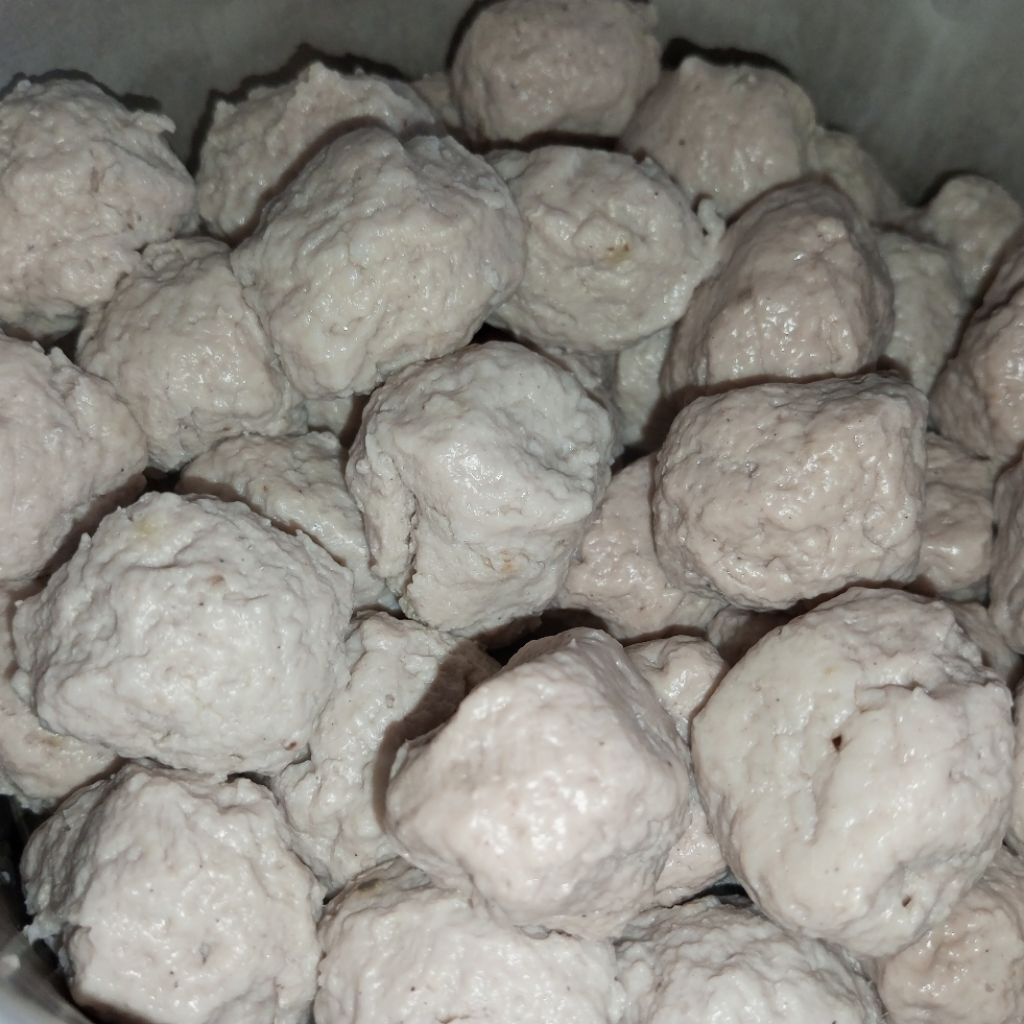 

bakso tusuk / cilok bolang