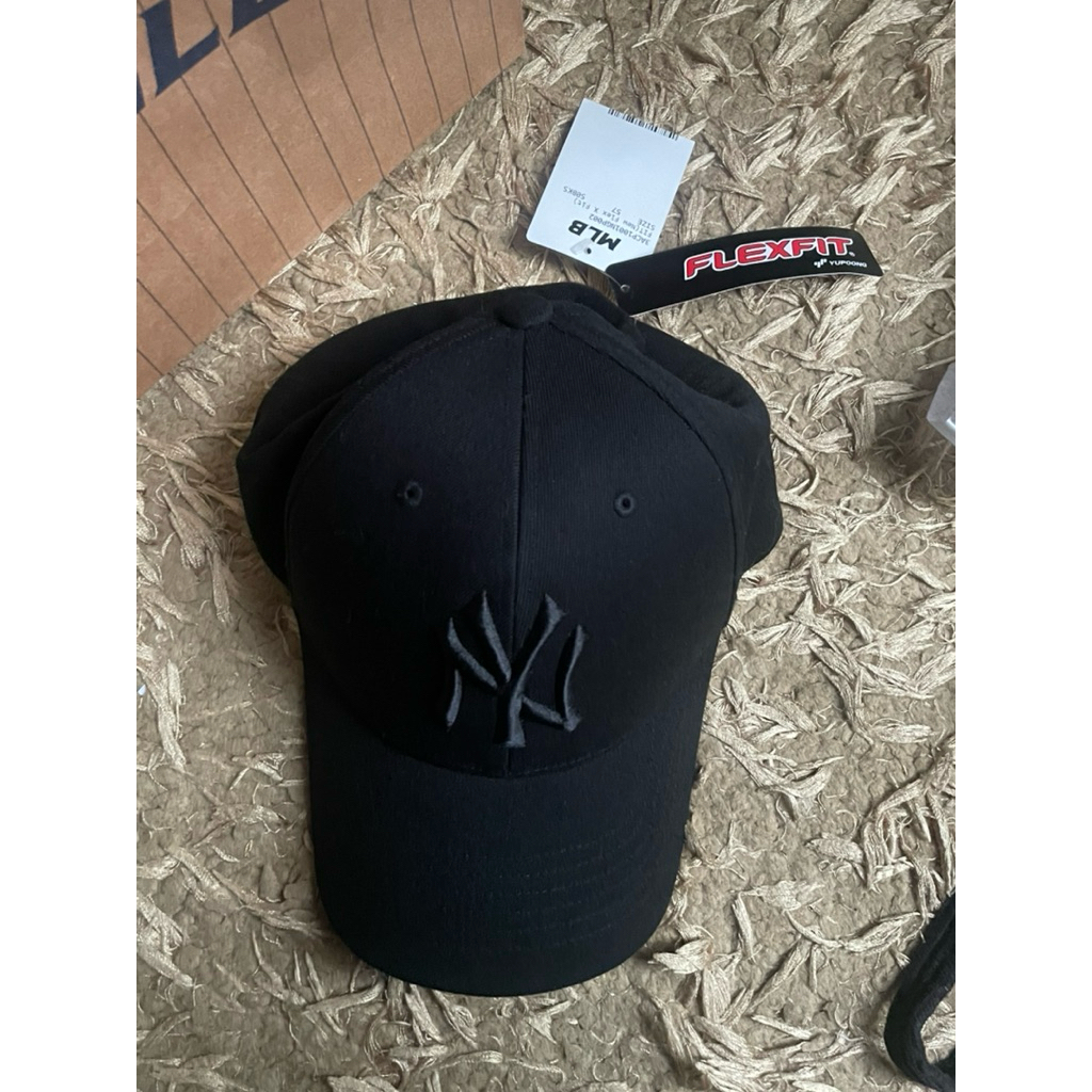 ORIGINAL STORE KOREA MLB FITTED CAP FULLBLACK SIZE 57