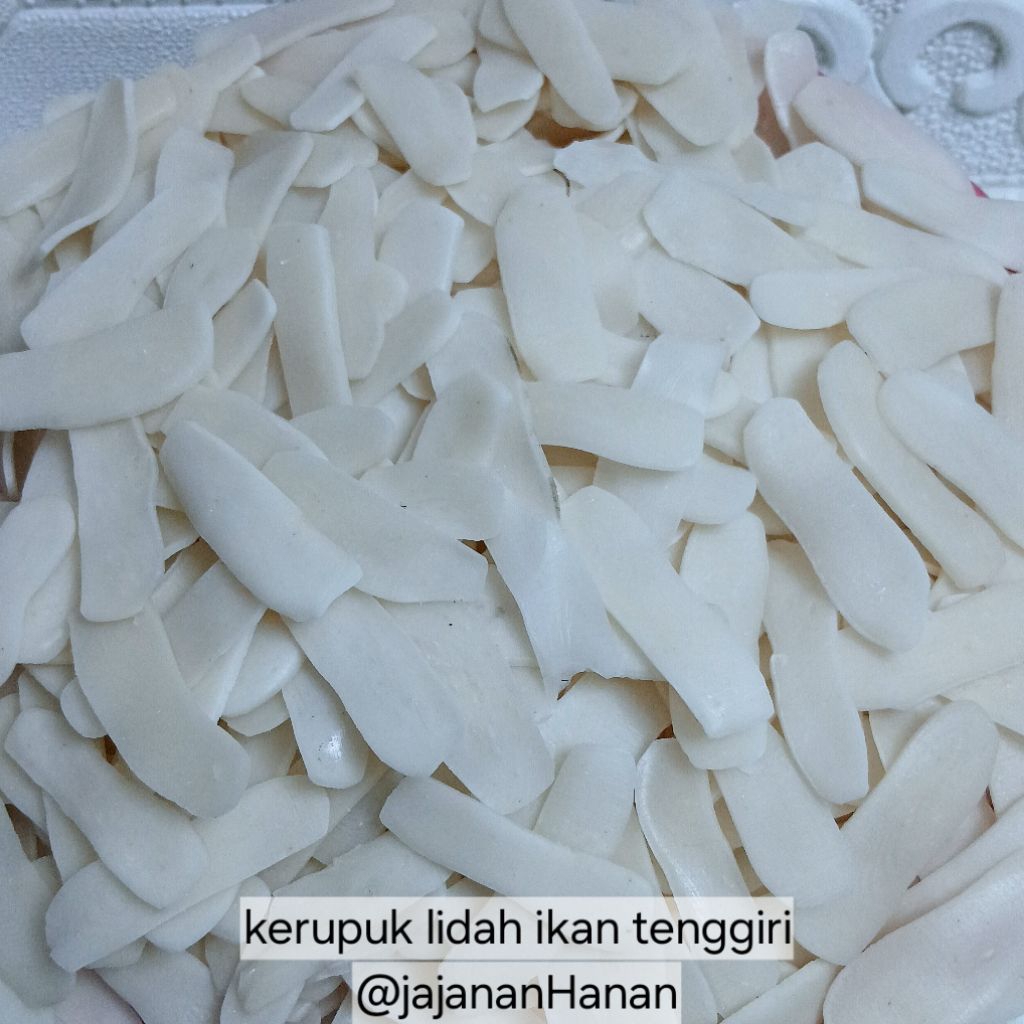 

1KG.KERUPUK MENTAH KERUPUK LIDAH TENGIRI