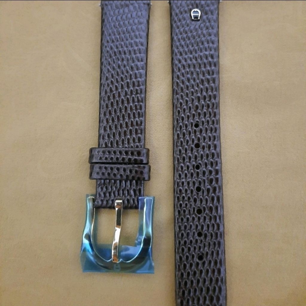 LEATHER JAM TANGAN AIGNER A32202 WARNA COKLAT 18MM termasuk buckle