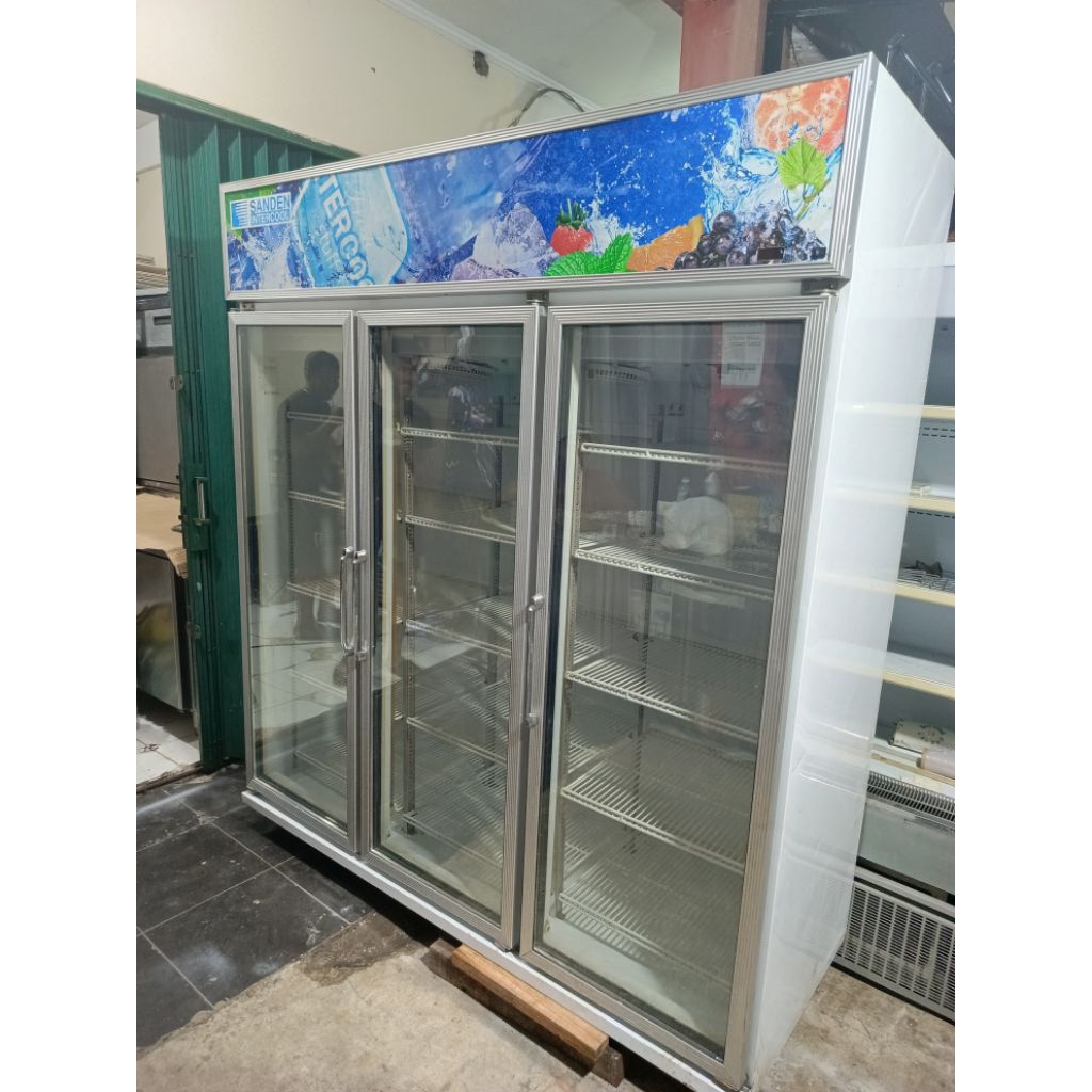 showcase 3 door merk sanden intercool second